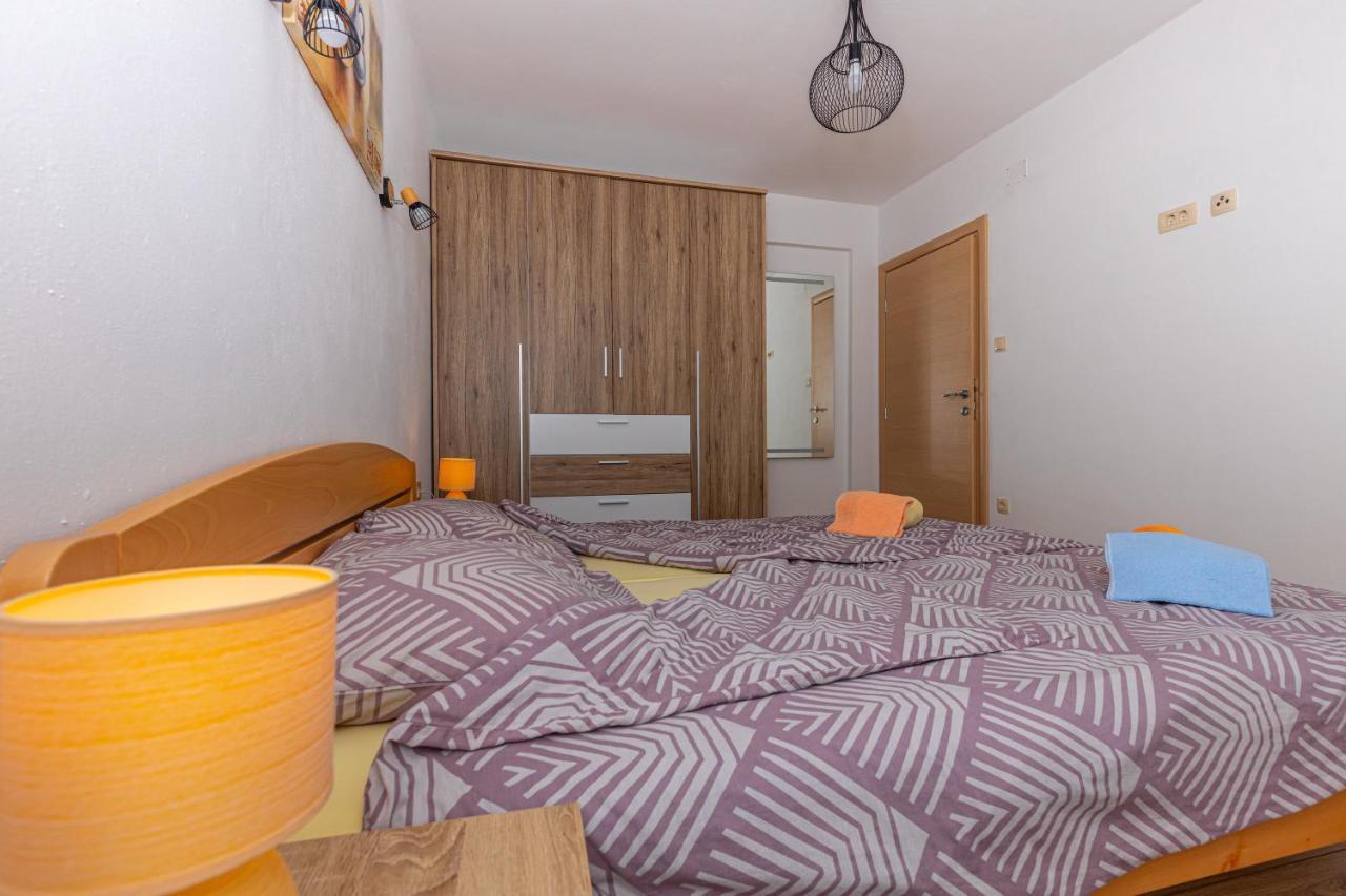 Apartman Sare Crikvenica Exteriör bild