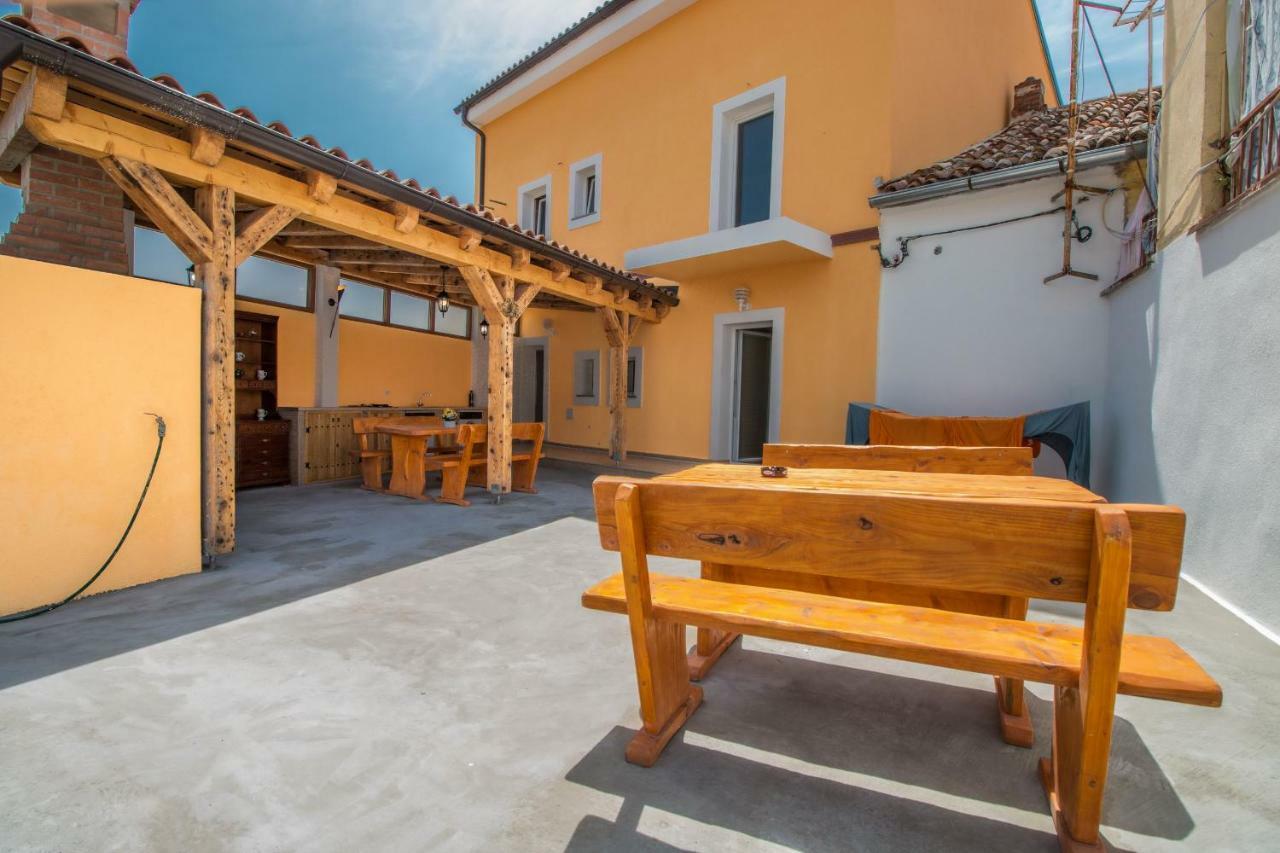 Apartman Sare Crikvenica Exteriör bild