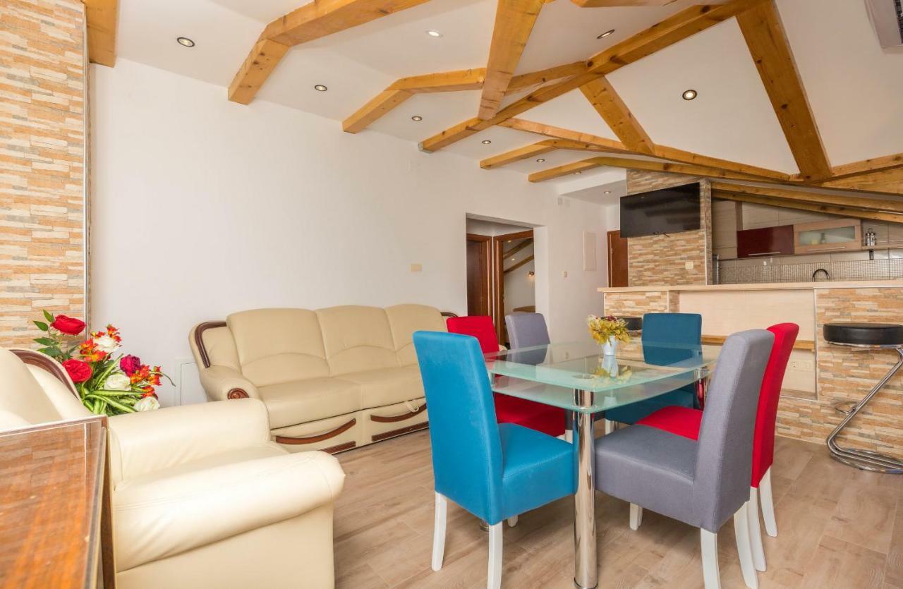 Apartman Sare Crikvenica Exteriör bild